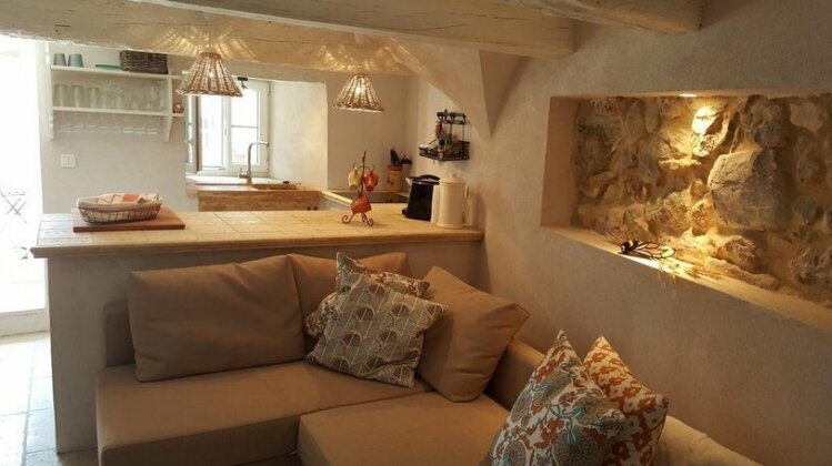 Provence Medieval Hideaway - Photo3