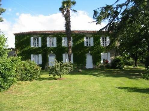 Chambres d'Hotes Domaine du Bouchon - Photo4