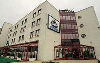 Hotel Akena Garges-Les-Gonesse