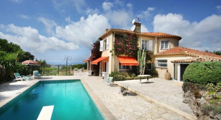 Villa Cannes Hills - Pool and Sea View