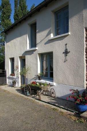 Mille Fleurs Cottage