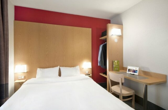 B&B Hotel Grenoble Centre Alpexpo - Photo2