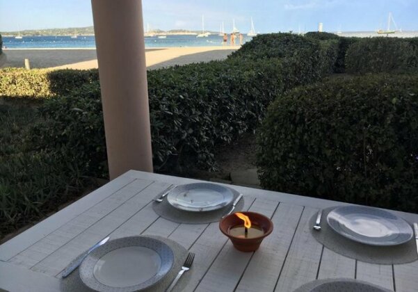 Beachfront Apartment with a/c in Port Grimaud - Photo2