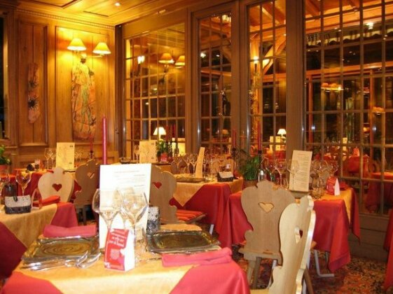 Citotel Hotel Restaurant Les Pins - Photo3