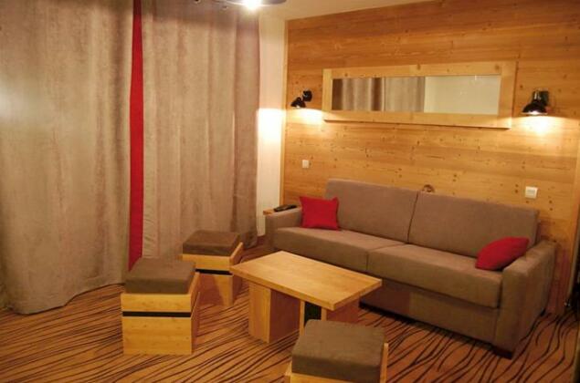Lagrange Vacances Les Chalets d'Emeraude - Photo5