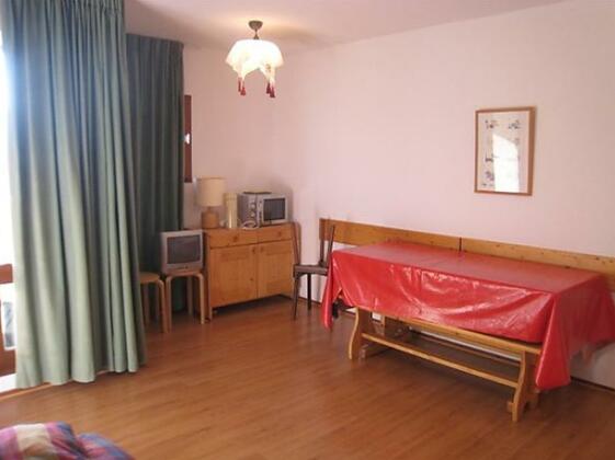 Interhome - Vue et Soleil - Photo5
