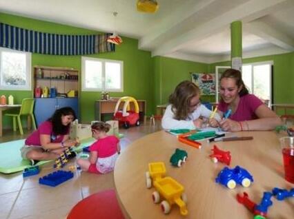 Club Hotel Riviera Beach Club - Photo3