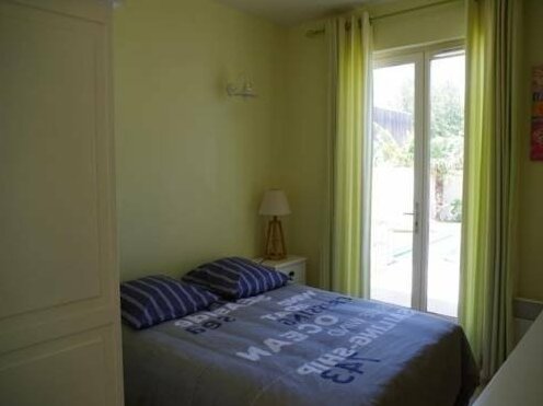 Rental Villa La Couarde Sur Mer Avec Piscine Sur Beau Jardin Clos - Photo3