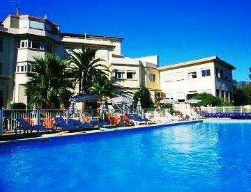 Village Vacances Le Parc Des Chenes by Popinns