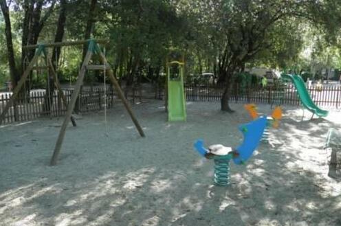 Camping Le Sous Bois - Photo2