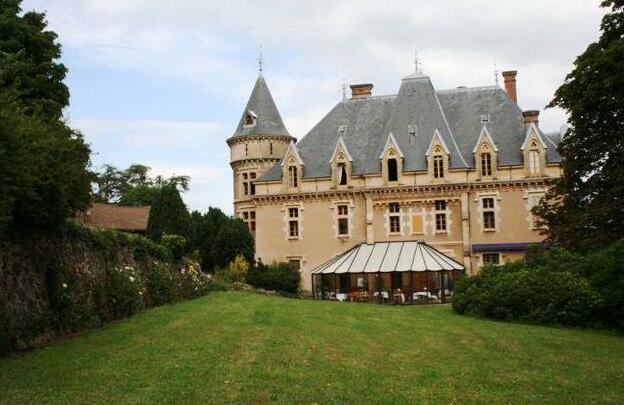 Chateau d'Urbilhac - Photo2