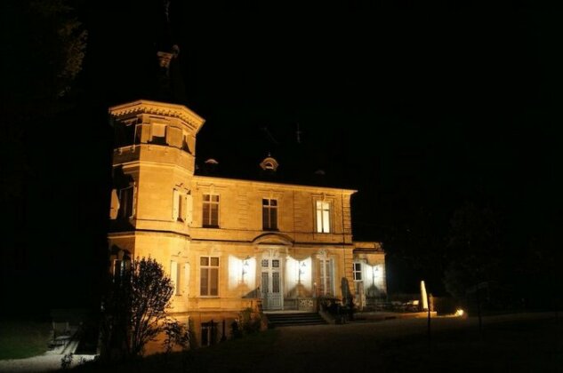 Chateau De Lagravade - Photo2