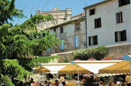 Les Geraniums Le Barroux