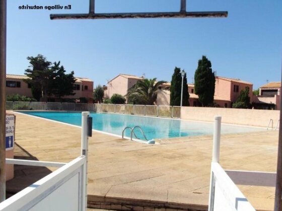Studio in Leucate With Wonderful sea View Pool Access and Enclosed Garden - 100 m From the Beach - Photo2