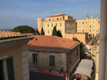 Monolocale centro Ile Rousse 100mt dalla spiaggia