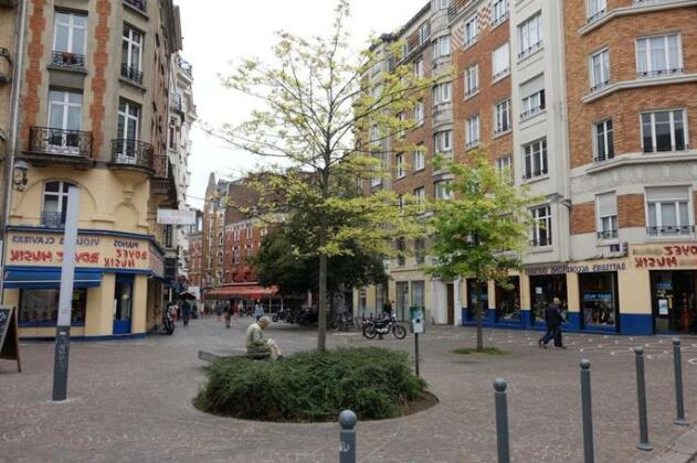 Place Du Vieux Marche Aux Chevaux