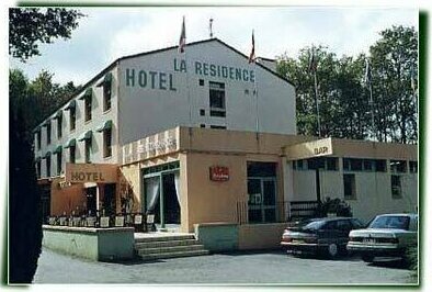 A La Residence Hotel Limoges