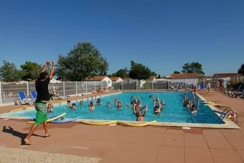 Flower Camping Les Ilates - Photo2