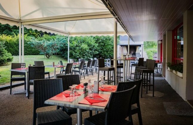 Logis Hotel Lons-le-Saunier - Restaurant Le Grill - Photo3