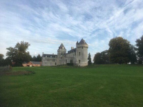 Chateau de Villers-Chatel - Photo2