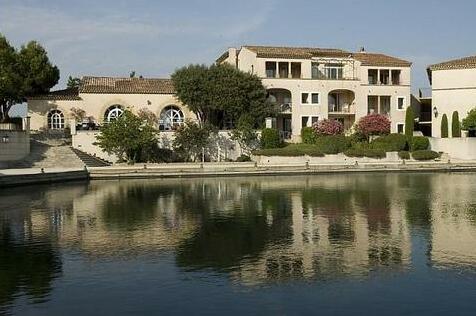 Village Club Pierre & Vacances Pont Royal en Provence