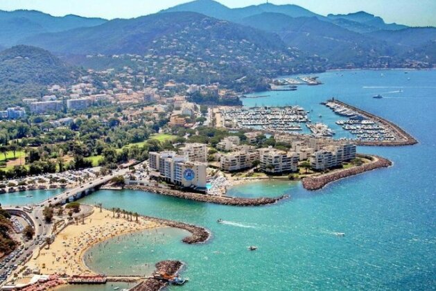 Cannes Marina Golf
