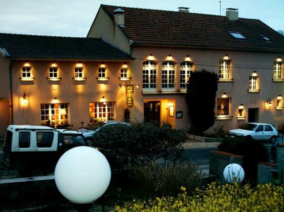 Hotel-Restaurant Au Relais Du Chateau Mensberg - Photo2