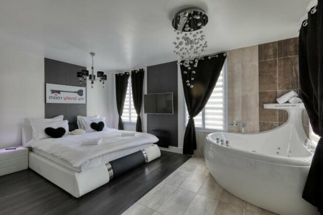 123home-Suite & Spa - Photo2