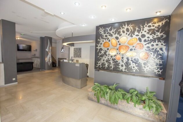 Hotel Moderne Menton - Photo3