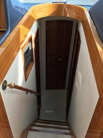 Yacht Summertime 3 Bedrooms - Photo3
