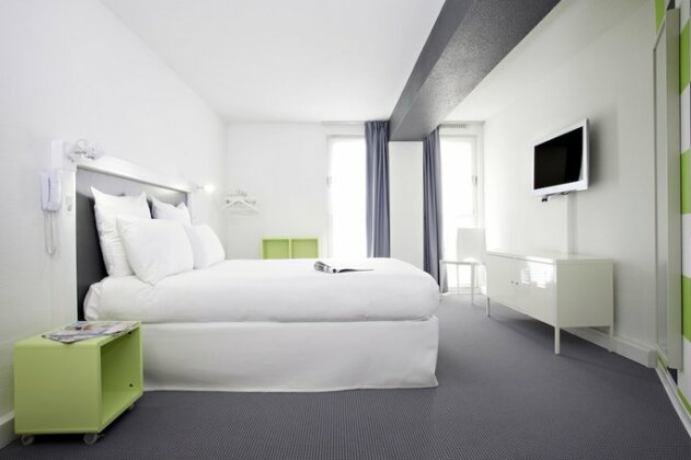 Sure Hotel by Best Western Bordeaux Aeroport - Photo2