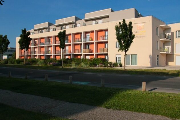 KOSY Appart'Hotels - Campus Del Sol Esplanade