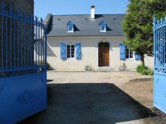 House With 5 Bedrooms in Bernac-dessus With Enclosed Garden and Wifi - 38 km From the Slopes