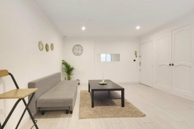 Modern flat with terrace at the heart of Montpellier - Welkeys - Photo4