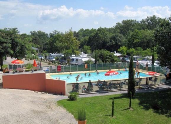 Camping Beau Rivage - Photo2