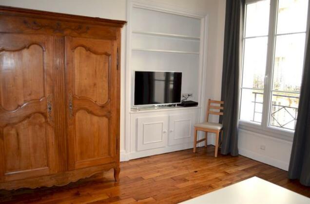 Neuilly Apartment - Photo3