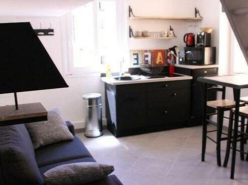 2 Bedrooms Apartment Old Town Saint Francois - Photo2