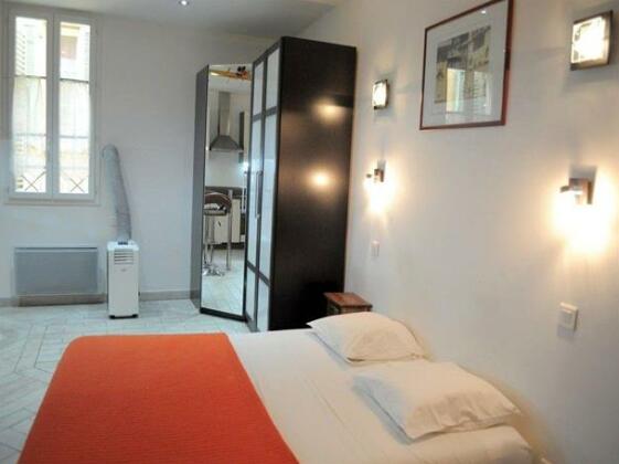At Home Hotel Apartments - Old Town - Photo3