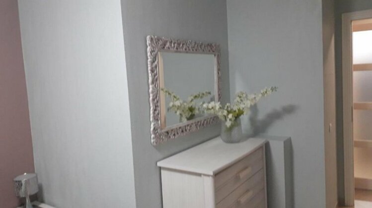 Big & stylish 2 room flat - Photo4