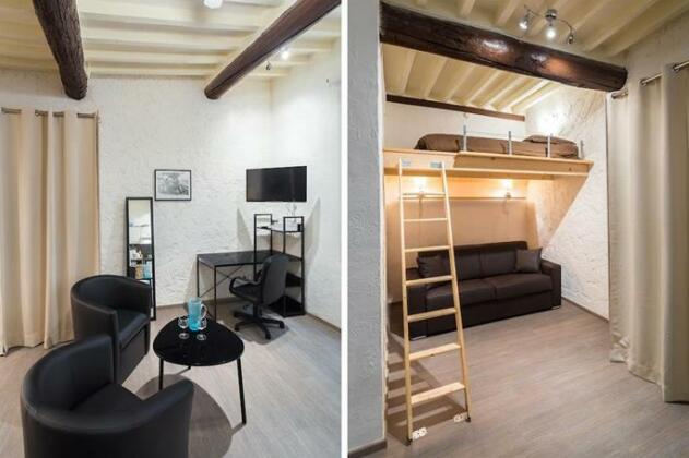 Centrale -Studio avec Mezzanine - Vieux Nice - Photo3
