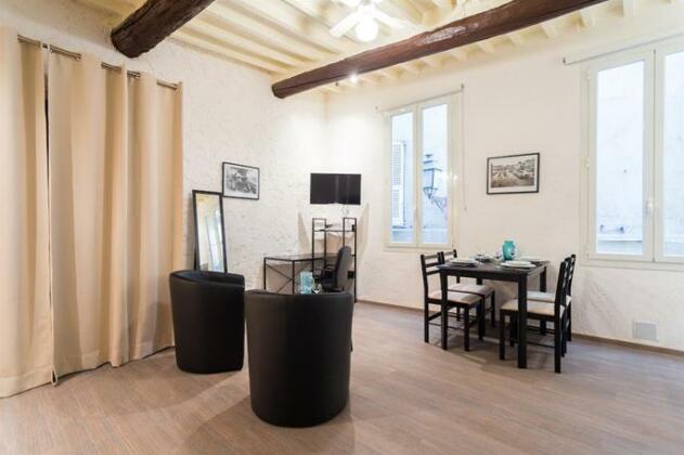 Centrale -Studio avec Mezzanine - Vieux Nice - Photo5
