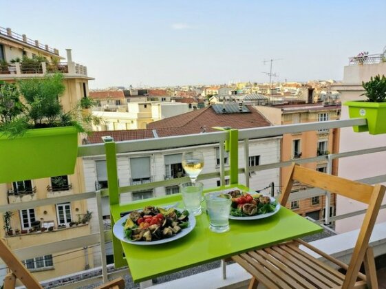 Cosy studio vue Nice - Cimiez - Photo2