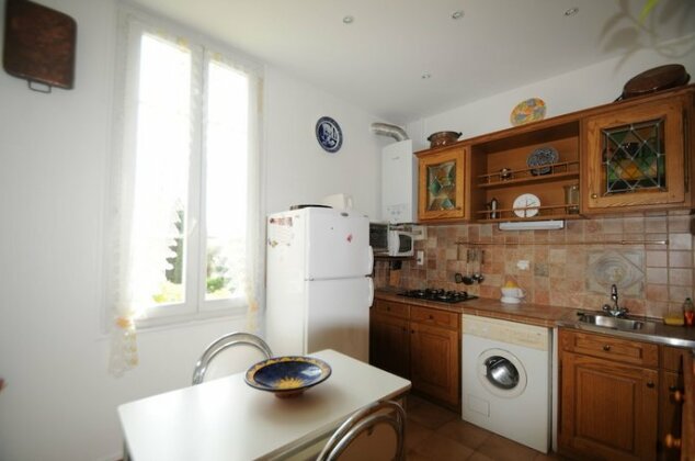Estienne D'Orves Saint-Philippe Nice - Photo4