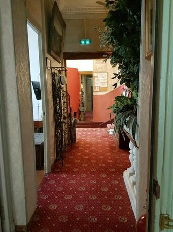 Hotel Cronstadt - Photo2