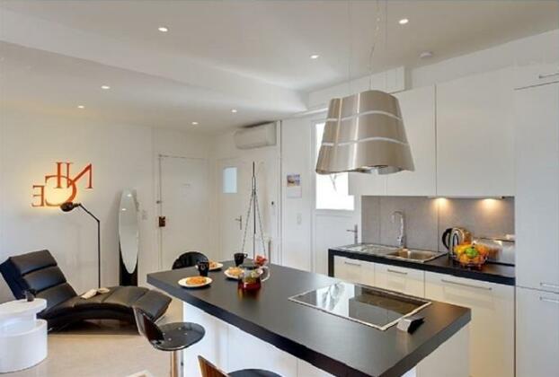 Modern Holiday Haven - Photo5