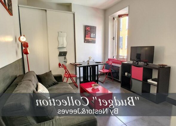 Nestor&Jeeves - RED TOUCH - Central - Close sea - Photo2