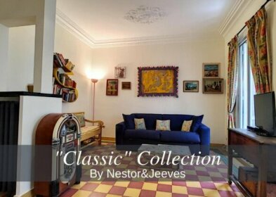 Nestor&Jeeves - Sixties - Central - By sea - Retro