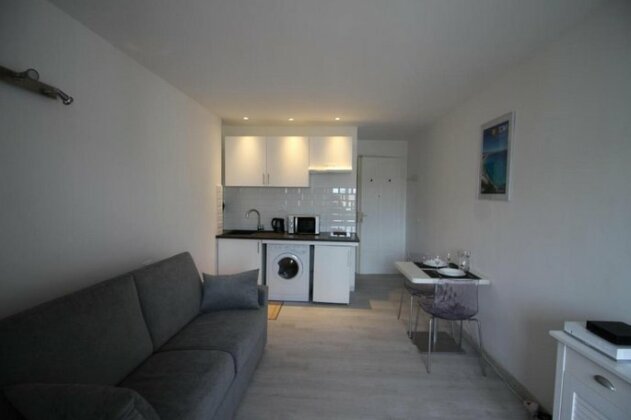 Nice Booking - CARRE D'OR Studio Jardin Albert 1er - Photo3