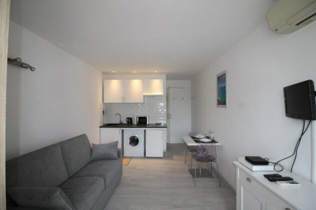 Nice Booking - CARRE D'OR Studio Jardin Albert 1er - Photo4