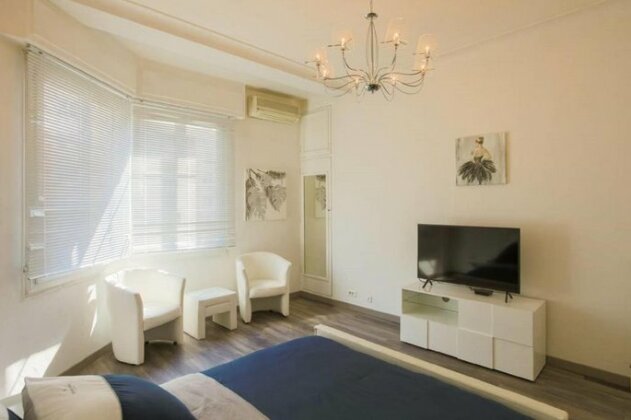 Promenade Sea View Suite - Photo5